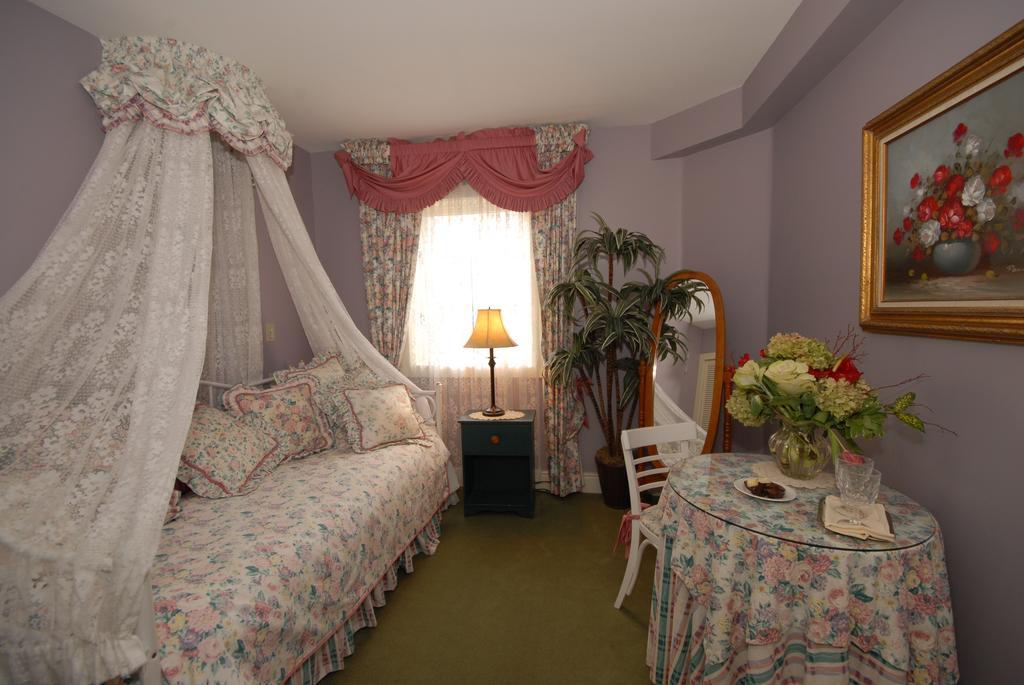 Humboldt House Bed & Breakfast Victoria Værelse billede